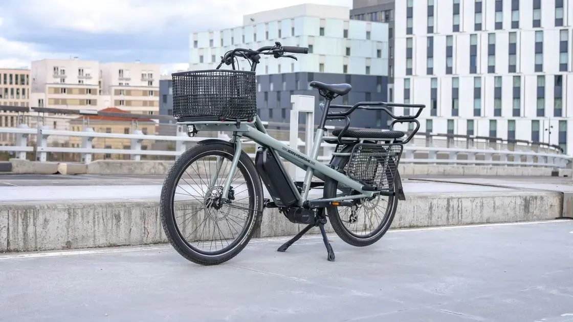 Närbild på lådcykelns lastutrymme