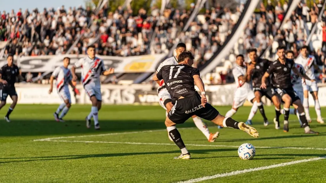 Fotbollsspelare på plan